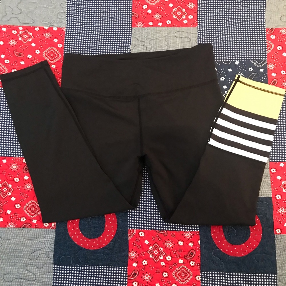 Zyia Discontinued Bumblebee Leggings XL